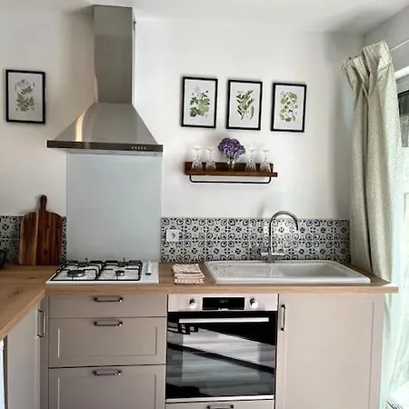 La Colline De Tilleul - De La Colline 4 Star Rated - Beautiful Near Aubeterre Casa de Férias Saint-Romain (Charente)