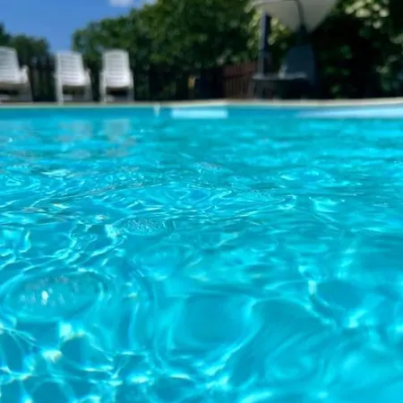 La Colline De Tilleul - De La Colline 4 Star Rated - Beautiful Near Aubeterre