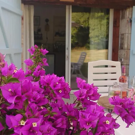 La Colline De Tilleul - De La Colline 4 Star Rated - Beautiful Near Aubeterre *