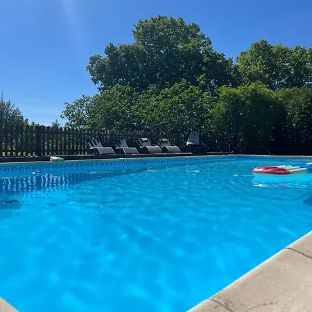 La Colline De Tilleul - De La Colline 4 Star Rated - Beautiful Near Aubeterre *