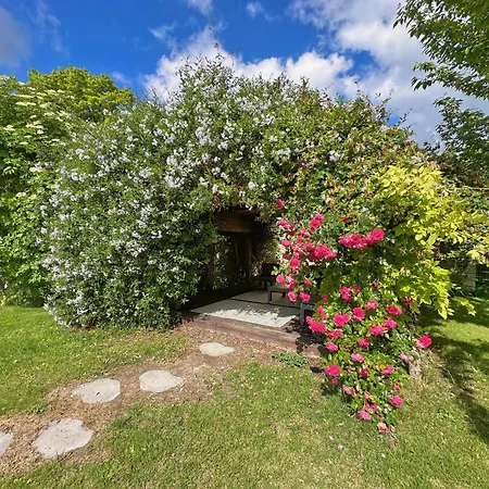 度假居 La Colline De Tilleul - De La Colline 4 Star Rated - Beautiful Near Aubeterre Saint-Romain (Charente)