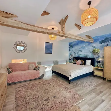 度假居 La Colline De Tilleul - De La Colline 4 Star Rated - Beautiful Near Aubeterre *