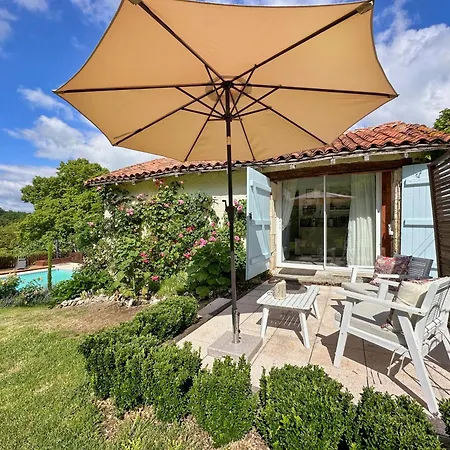 La Colline De Tilleul - De La Colline 4 Star Rated - Beautiful Near Aubeterre Saint-Romain (Charente)