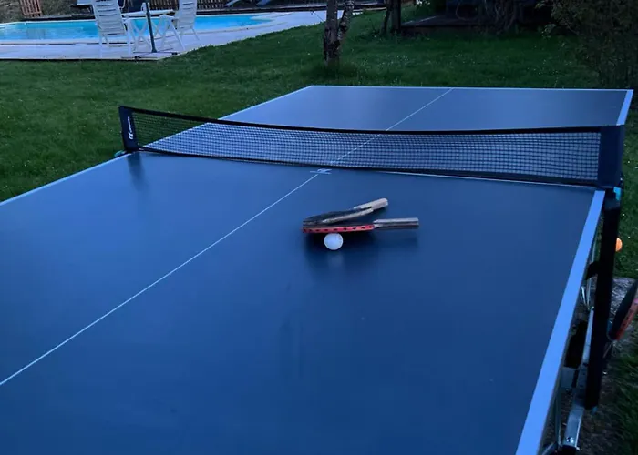 La Colline De Tilleul - De La Colline 4 Star Rated - Beautiful Near Aubeterre Saint-Romain (Charente)