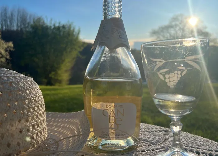 Сasa de vacaciones La Colline De Tilleul - De La Colline 4 Star Rated - Beautiful Near Aubeterre *