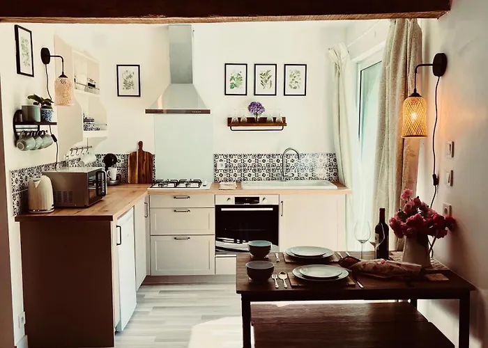 La Colline De Tilleul - De La Colline 4 Star Rated - Beautiful Near Aubeterre Сasa de vacaciones Saint-Romain (Charente)