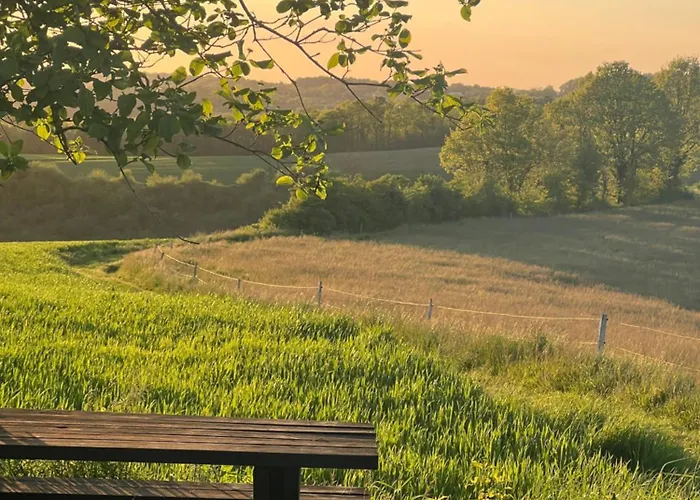 La Colline De Tilleul - De La Colline 4 Star Rated - Beautiful Near Aubeterre * Saint-Romain (Charente)